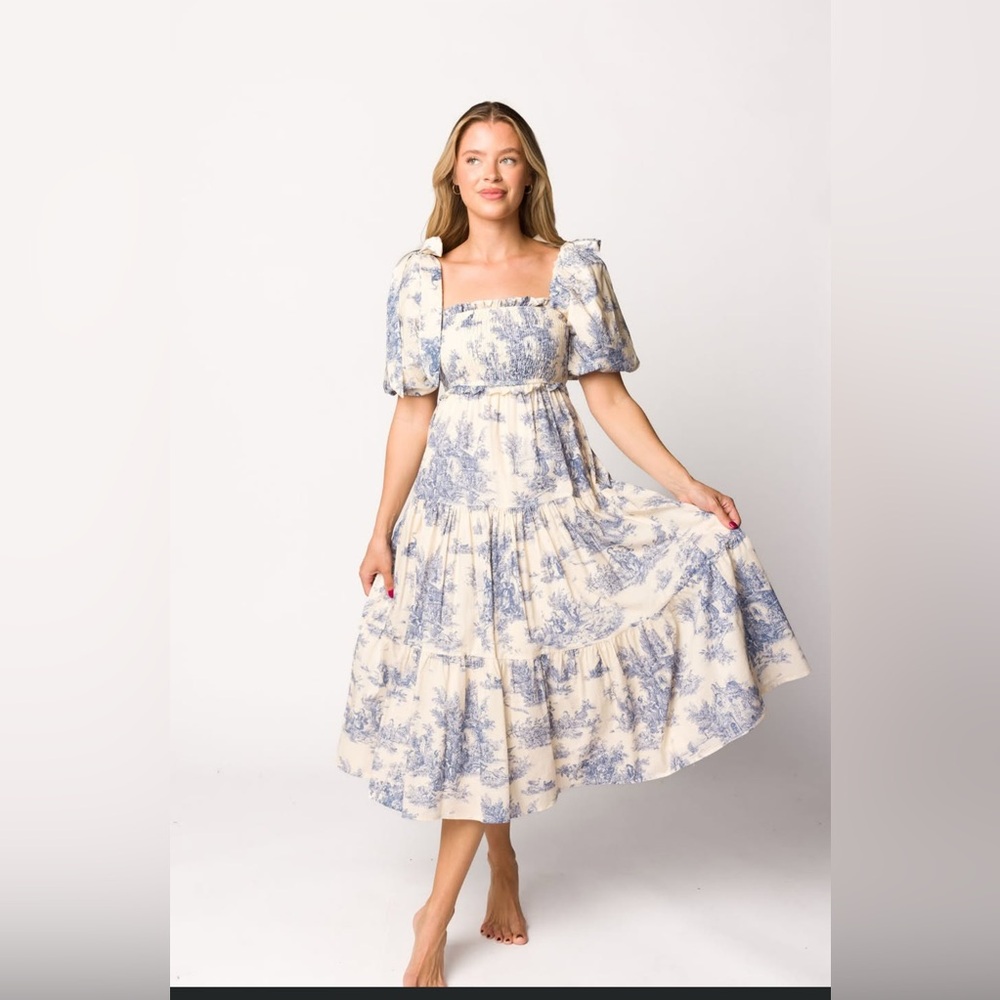 Chic Blue and Cream Midi Dress